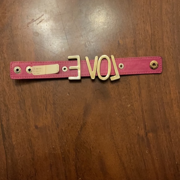 Pink leather Gold Love Cuff button snap bracelet - Picture 2 of 4